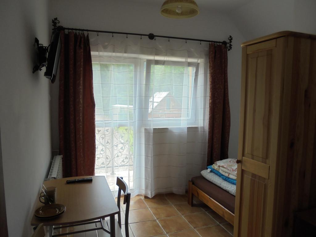 Jasionka 2 Apartment Ustrzyki Dolne Luaran gambar
